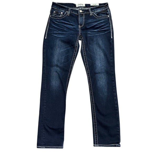 Daytrip Denim - Daytrip Women's 28 X 28 Blue Dark Wash Faded Whiskering Straight Low Rise  Jeans